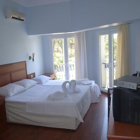 Silva Hotel Ayvalik Luaran gambar