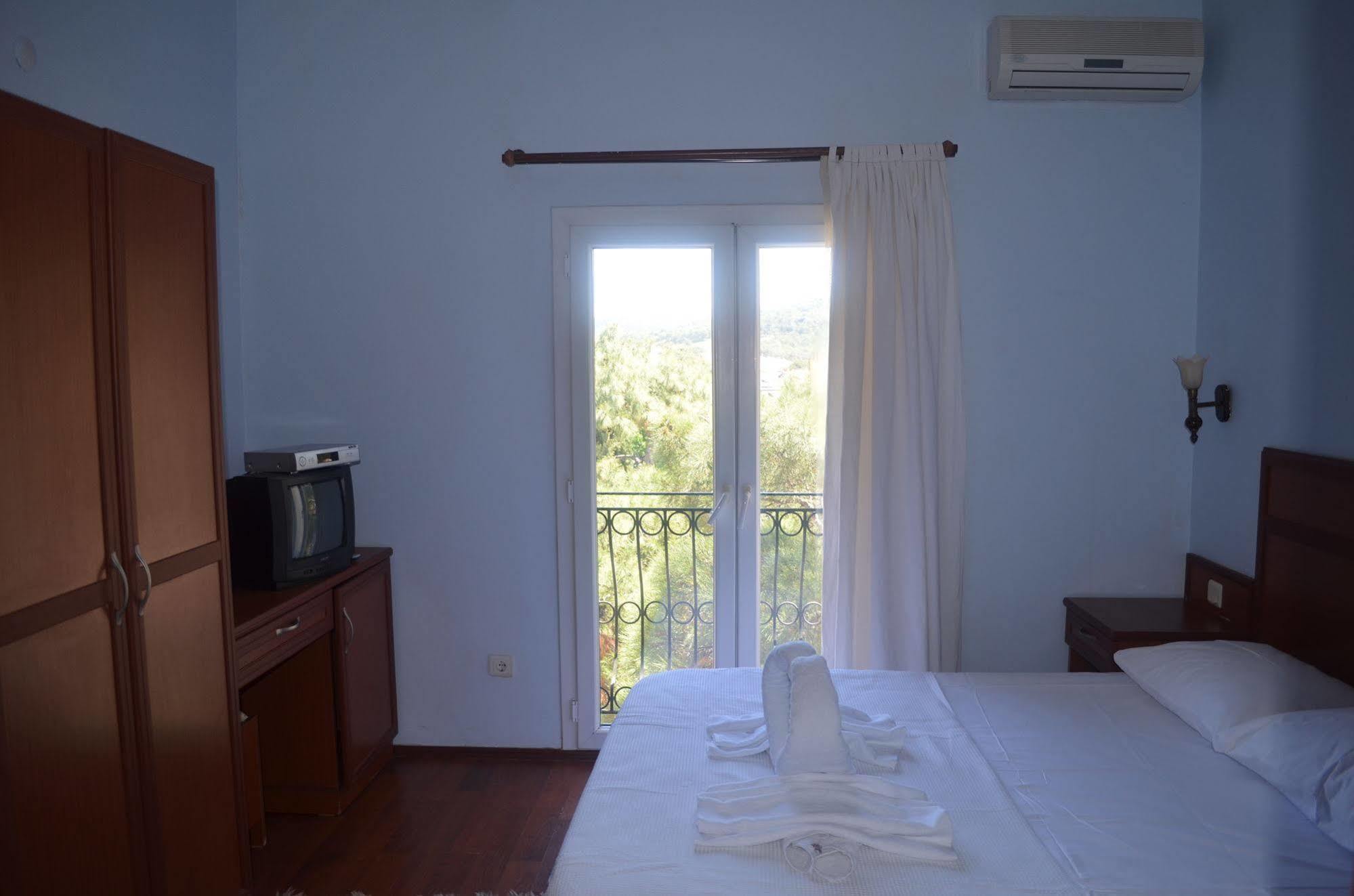 Silva Hotel Ayvalik Luaran gambar