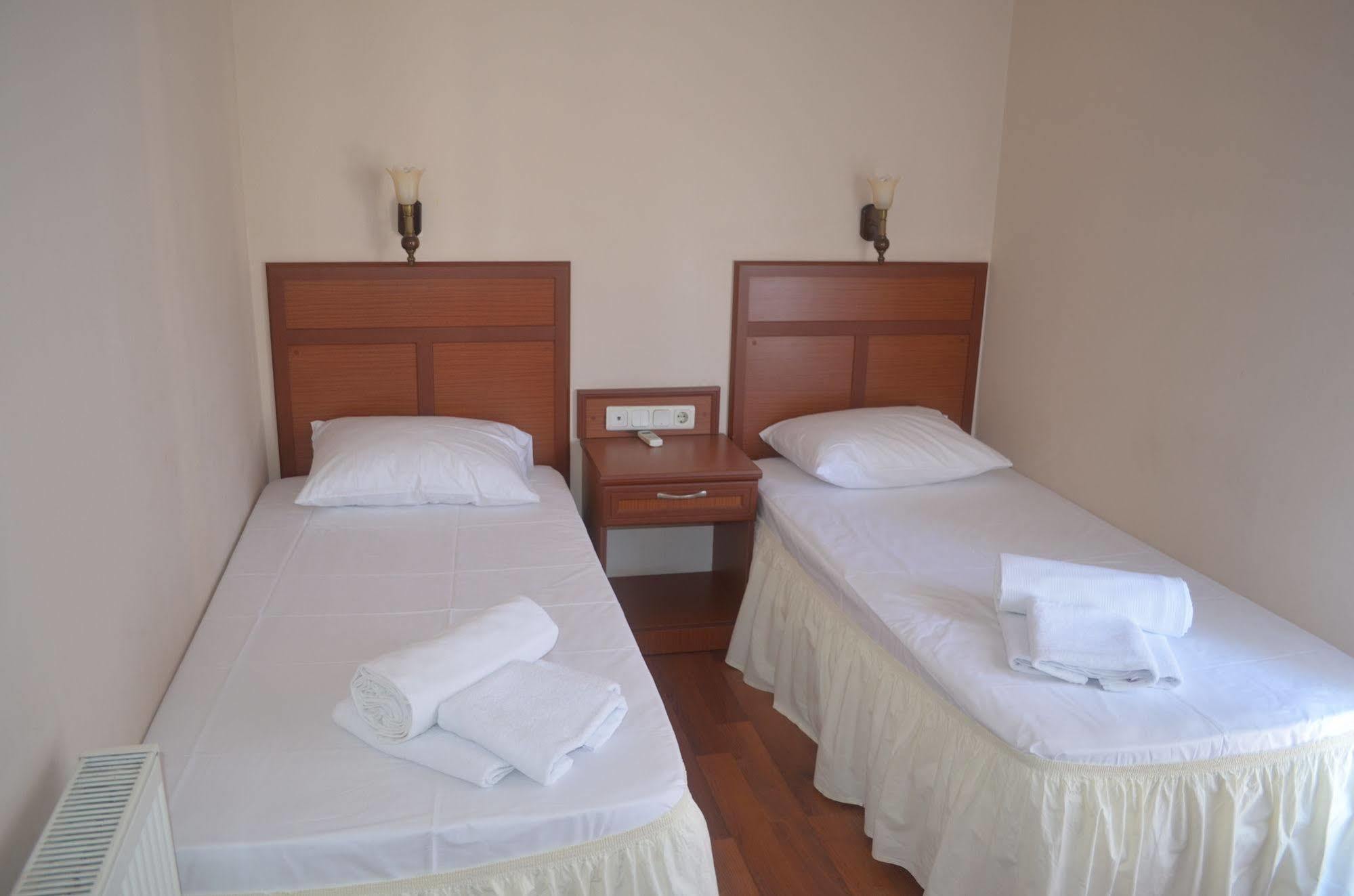 Silva Hotel Ayvalik Luaran gambar