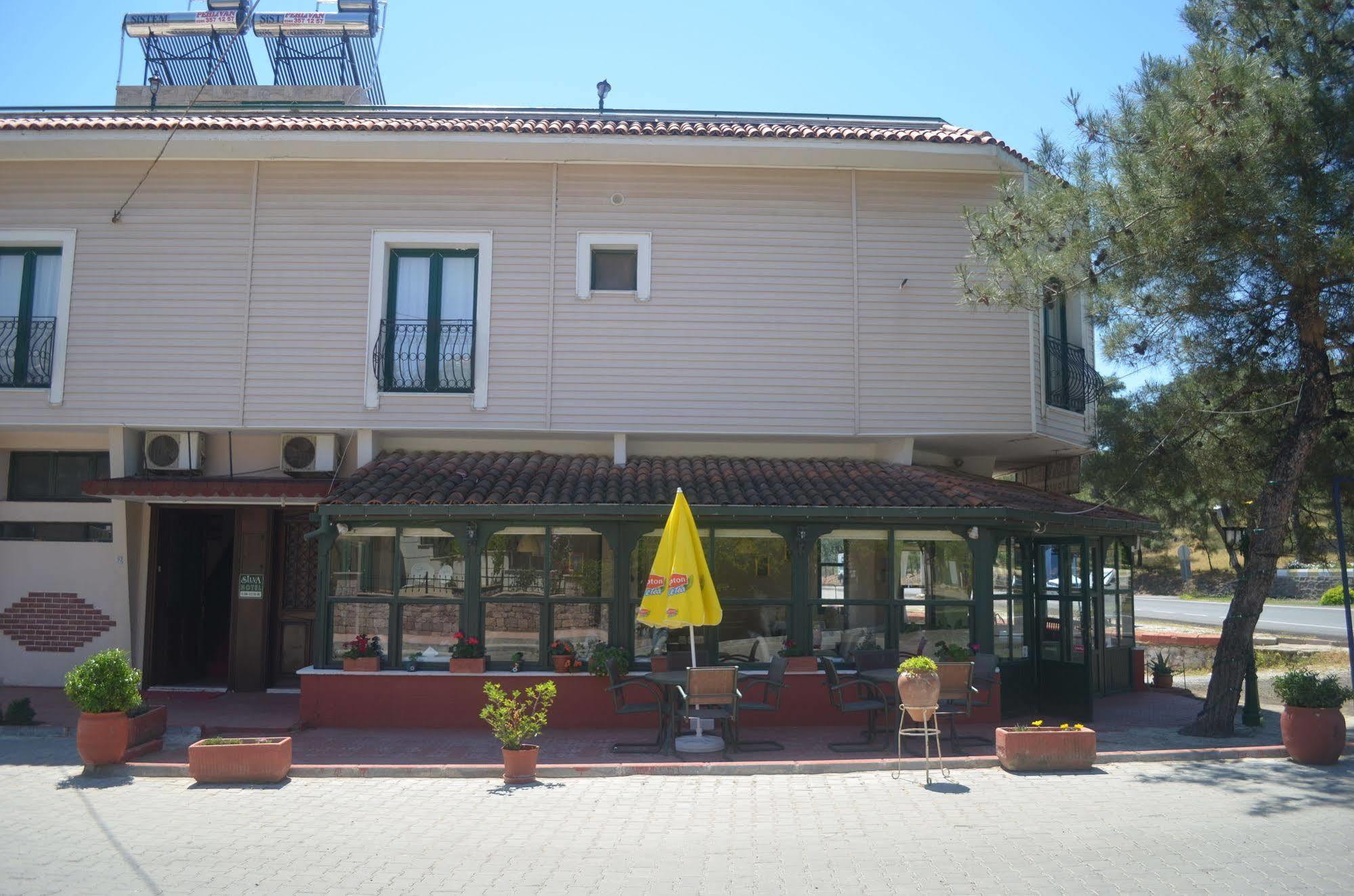Silva Hotel Ayvalik Luaran gambar