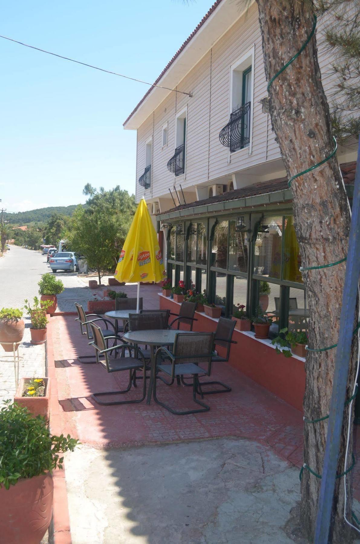 Silva Hotel Ayvalik Luaran gambar